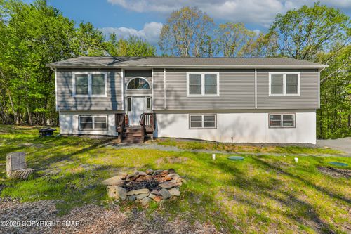 125 Larch Dr, Milford, PA, 18337-7353 | Card Image