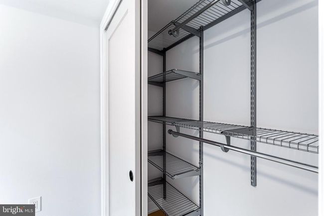 APT-4 - 845 19 Th St Ne, Condo with 2 bedrooms, 1 bathrooms and null parking in WASHINGTON DC | Image 6