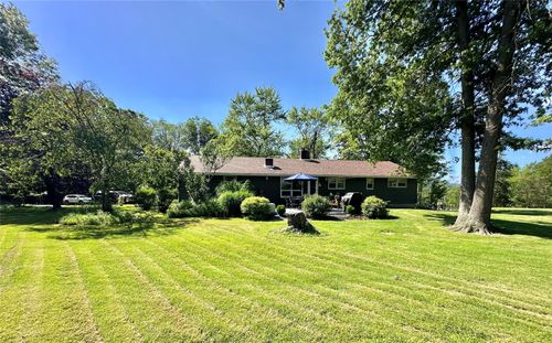 282 Petticoat Ln, Bloomingburg, NY, 12721-3053 | Card Image