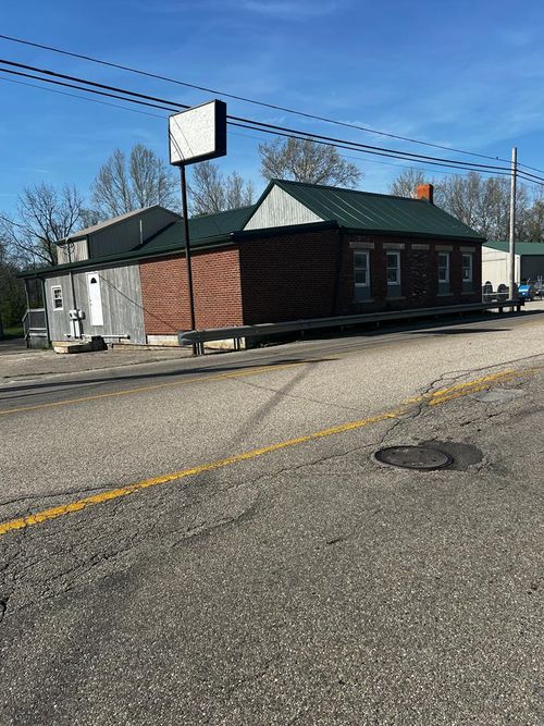 650 W 2nd St, Waverly, OH, 45690-9701 | Card Image
