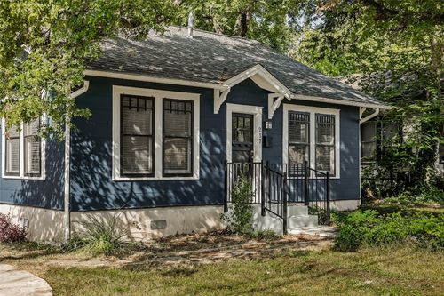 217 Leland St, Austin, TX, 78704-4330 | Card Image
