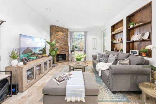 207-12366 Carmel Country Rd, San Diego, CA, 92130 | Card Image