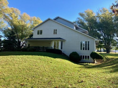 7561 W Judson Rd, POLO, IL, 61064-9047 | Card Image