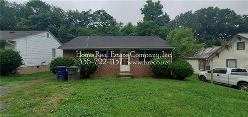 2425 Machine St, Winston-Salem, NC, 27105-4705 | Card Image