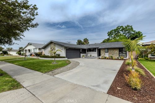 2309 E Sycamore St, Anaheim, CA, 92806-3020 | Card Image