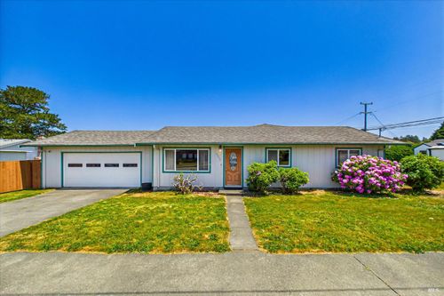 2393 Ohio St, Eureka, CA, 95501-3427 | Card Image