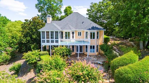 5739 Ridgewater Cir, Gainesville, GA, 30506-2389 | Card Image