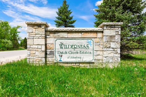 4408 Gray Wolf Cir, Johnsburg, IL, 60051 | Card Image