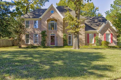 219 Northcross Pl W, Collierville, TN, 38017-8703 | Card Image