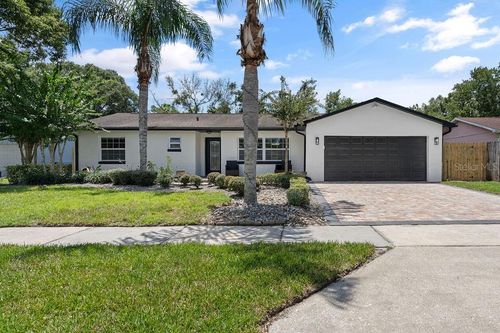 668 Riverwoods Cir, ORLANDO, FL, 32825-8153 | Card Image