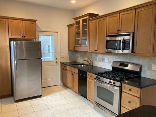 apt-8-15 Trowbridge St, Cambridge, MA, 02138-5352 | Card Image