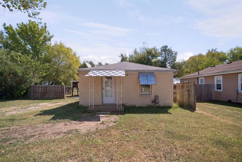 605 N 10th St, Collinsville, OK, 74021-2120 | Card Image