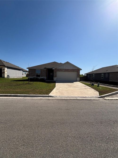 613 Old Glory Rd, Nolanville, TX, 76559-2557 | Card Image