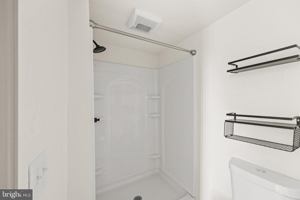 Residential Lease in LEBANON