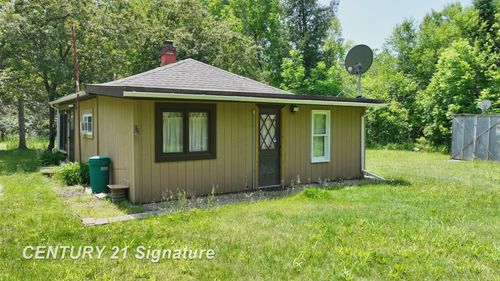 6002 Wildwood Rd, Alger, MI, 48610-9569 | Card Image
