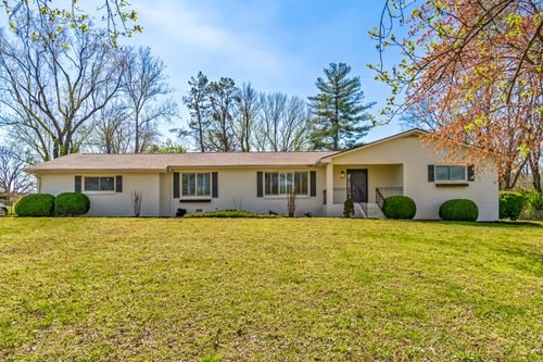 2203 Oakwood Ct, Franklin, TN, 37064-4936 | Card Image
