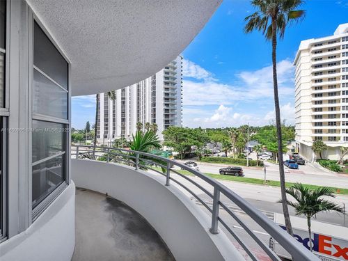 apt-4s-5555 Collins Ave, Miami Beach, FL, 33140-2418 | Card Image