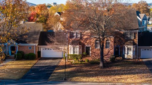 1414 Heritage Landing Dr, Chattanooga, TN, 37405-4250 | Card Image