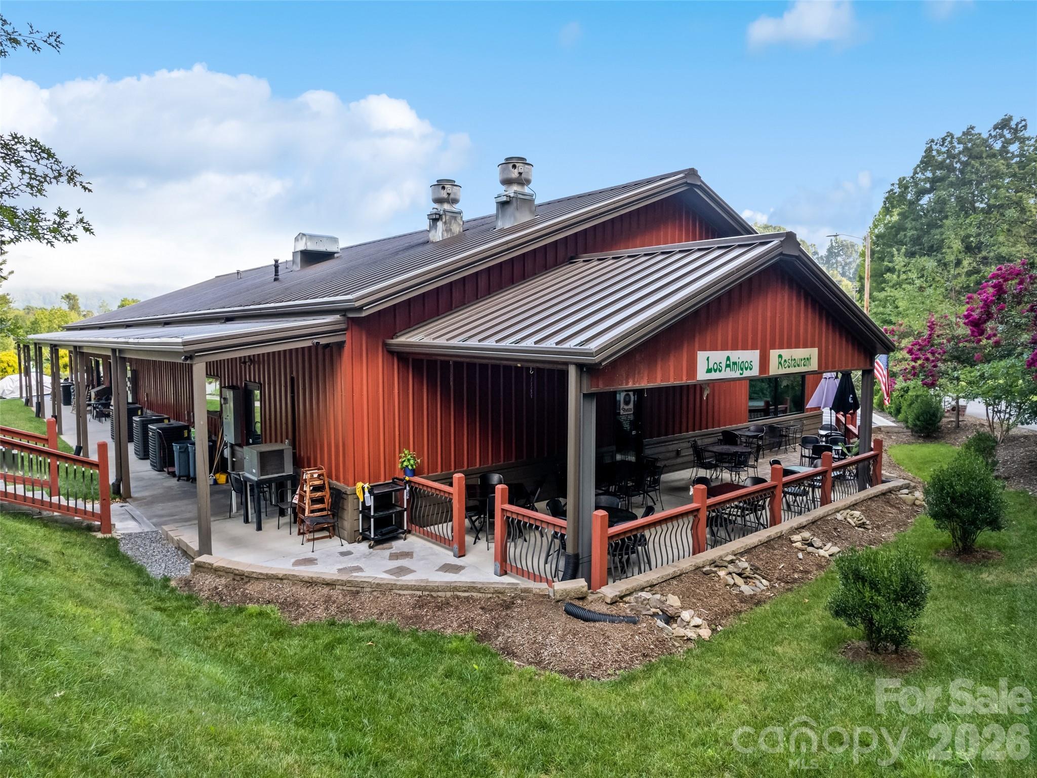 62 Overbrook St, Waynesville, NC 28786