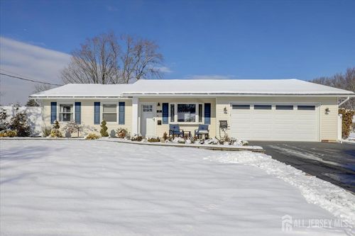 21 Throop Ave, Monroe, NJ, 08831-8520 | Card Image