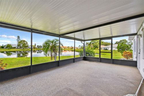 912 E Del Webb Blvd, SUN CITY CENTER, FL, 33573-6229 | Card Image