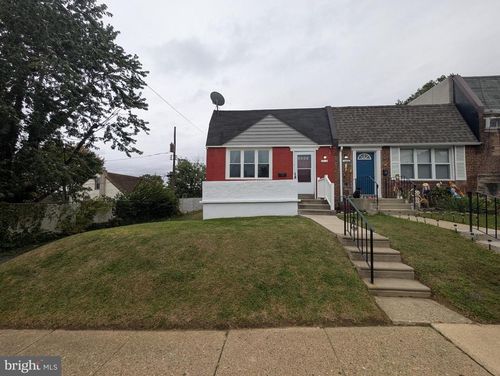 1412 Simpson St, MARCUS HOOK, PA, 19061-4333 | Card Image