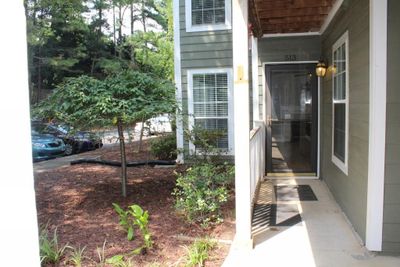 513 Berkeley Woods Drive, Condo with 2 bedrooms, 2 bathrooms and null parking in Duluth GA | Image 3