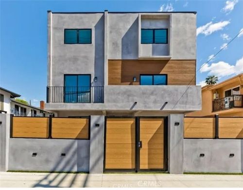 apt-3-6130 Hazeltine Ave, Van Nuys, CA, 91401-0002 | Card Image