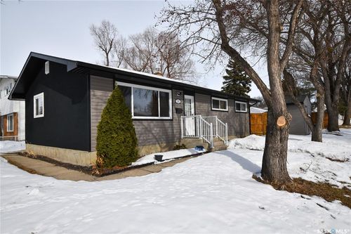 25 Mclellan Ave, Saskatoon, SK, S7H3K7 | Card Image