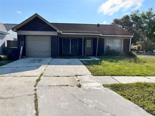 8301 Clermont St, Tampa, FL, 33637-6523 | Card Image