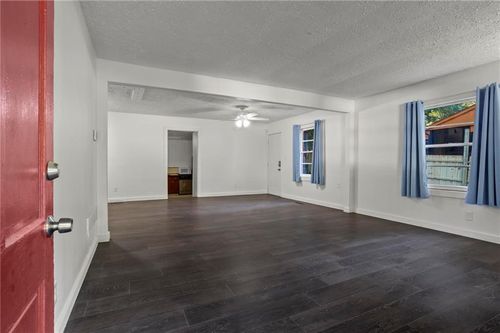 317 Argus Cir Nw, Atlanta, GA, 30331-1607 | Card Image