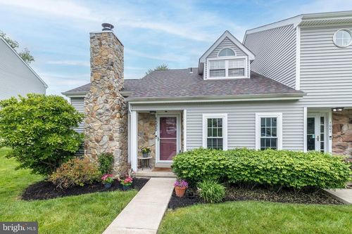 1000 Creek Dr, AMBLER, PA, 19002-5068 | Card Image