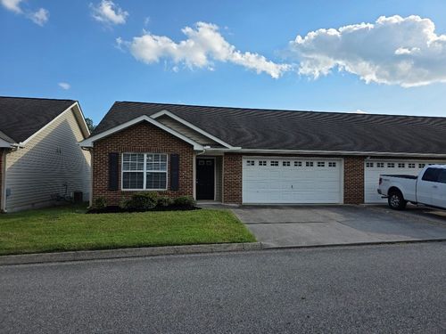 5828 Metropolitan Way, Knoxville, TN, 37921-5249 | Card Image