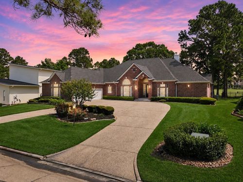 1151 Bentwater Dr, Montgomery, TX, 77356-8239 | Card Image