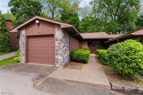 201-1033 Washington St, Wooster, OH, 44691-3060 | Card Image