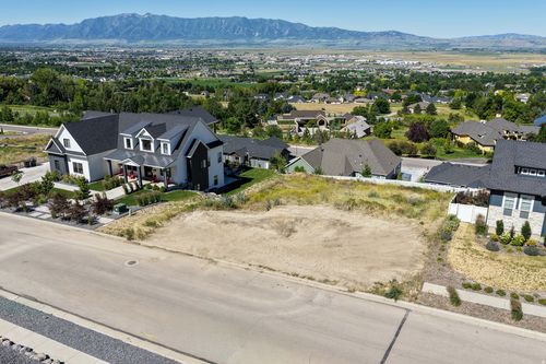 18-93 950, Hyde Park, UT, 84318-3577 | Card Image