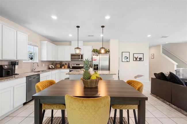 1105 Grand Hammock Ct, House other with 4 bedrooms, 3 bathrooms and null parking in KISSIMMEE FL | Image 6