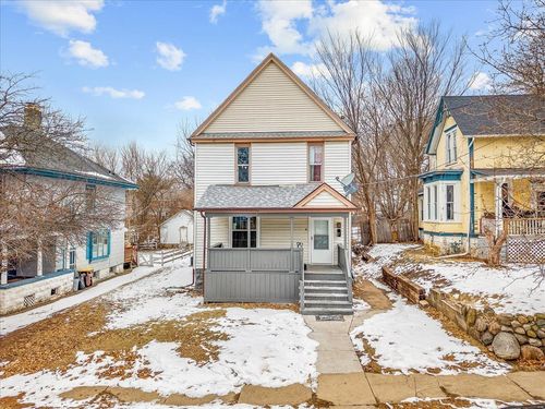 1128 Grant Ave, Rockford, IL, 61103-6106 | Card Image