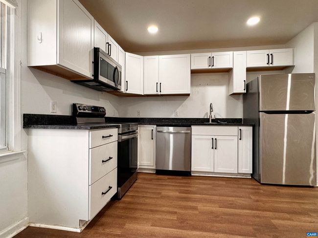 106 Camelot Dr, House other with 3 bedrooms, 2 bathrooms and null parking in CHARLOTTESVILLE VA | Image 8