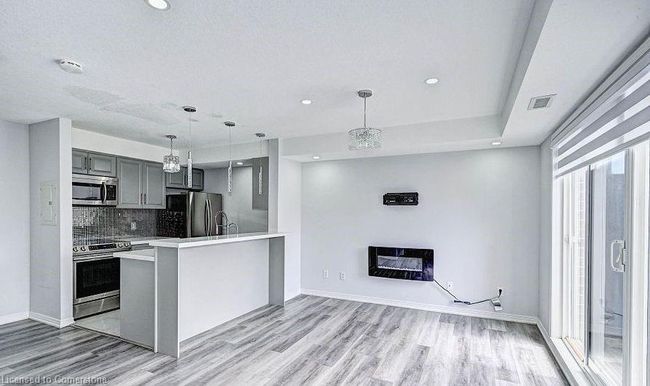 4D - 45 Cedarhill Cres, Townhouse with 3 bedrooms, 2 bathrooms and 1 parking in Kitchener ON | Image 8
