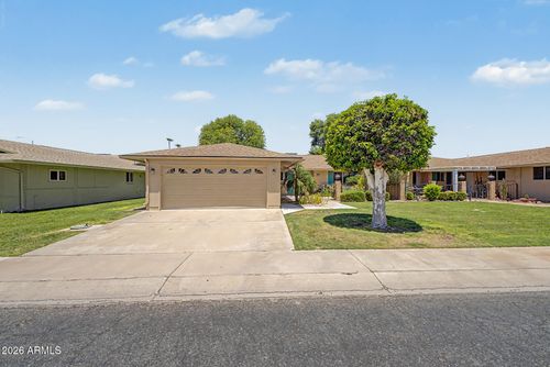10405 W Saratoga Cir, Sun City, AZ, 85351-2210 | Card Image