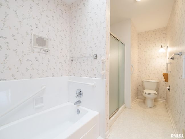 7619 N Melissa Ln, Condo with 3 bedrooms, 3 bathrooms and null parking in Peoria IL | Image 20