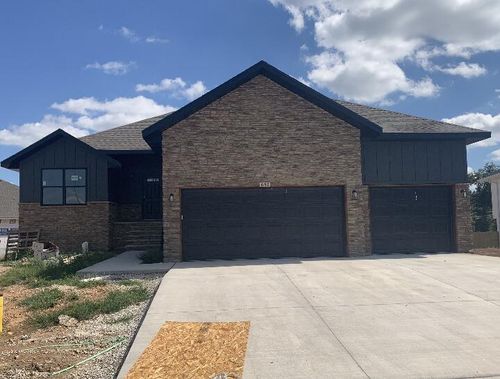 642 W Brook Hollow Rd, Nixa, MO, 65714-4282 | Card Image