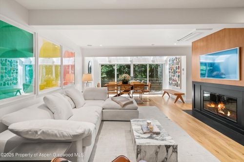 3-100 N 8th St, Aspen, CO, 81611-1124 | Card Image