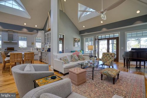 303 Manor St, SAINT MICHAELS, MD, 21663-2917 | Card Image