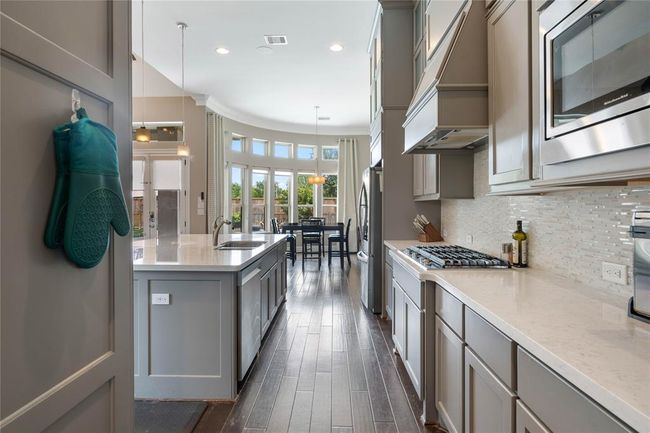 10226 Grape Creek Grove Ln, House other with 5 bedrooms, 6 bathrooms and 3 parking in Cypress TX | Image 15