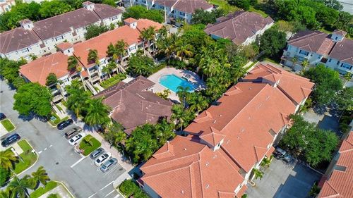 203-5820 W Sample Rd, Coral Springs, FL, 33067 | Card Image