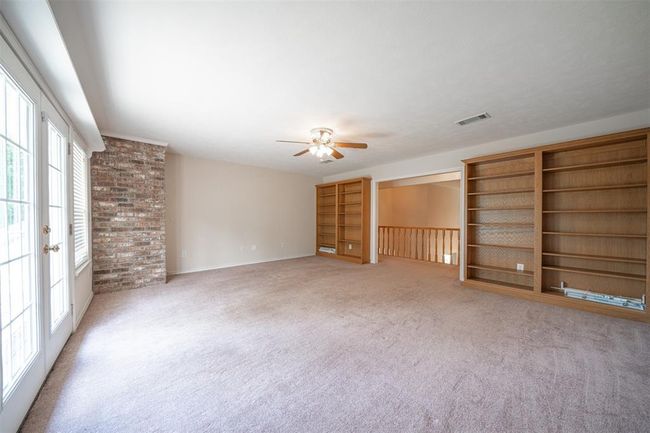 Upstairs Family/Gameroom | Image 19
