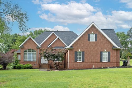110 Raspberry Ln, Anderson, SC, 29621-3775 | Card Image
