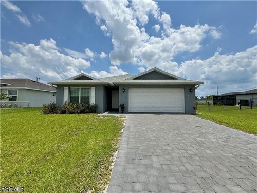 1424 4th St, Cape Coral, FL, 33993-7745 | Card Image